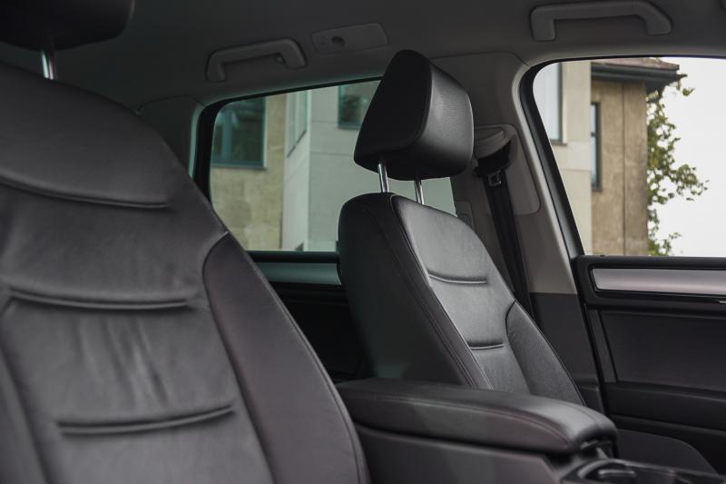Volkswagen - Touareg - pic7
