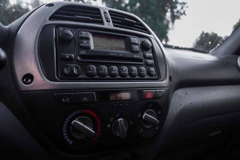 Toyota - RAV 4 - pic11
