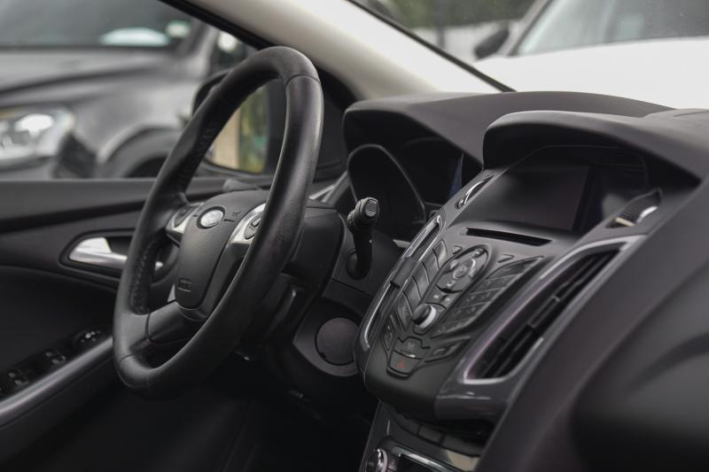 Ford - Focus - pic5