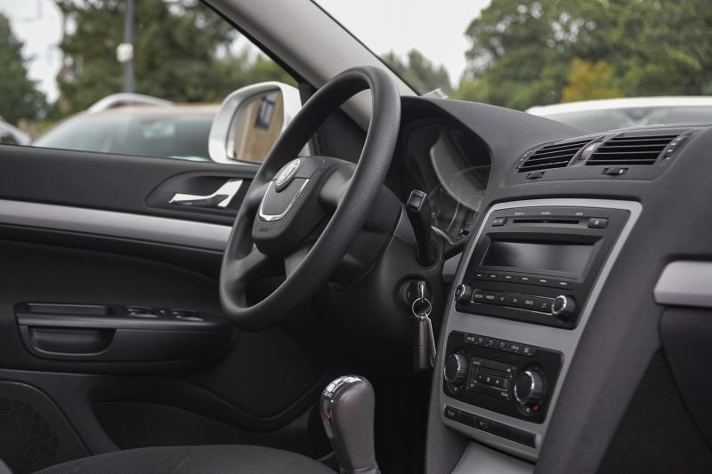 Skoda - Octavia - pic6