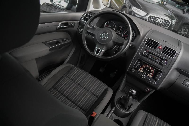 Volkswagen - Touran - pic7
