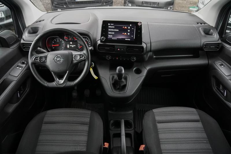 Opel - Combo - pic9