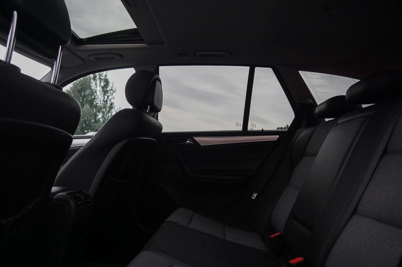 Mercedes - C220 - pic18