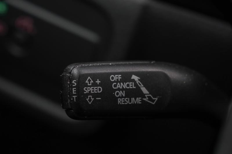 Volkswagen - Touareg - pic13