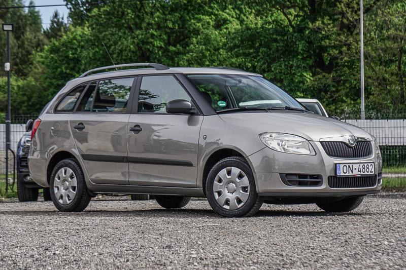 Skoda - Fabia - pic2
