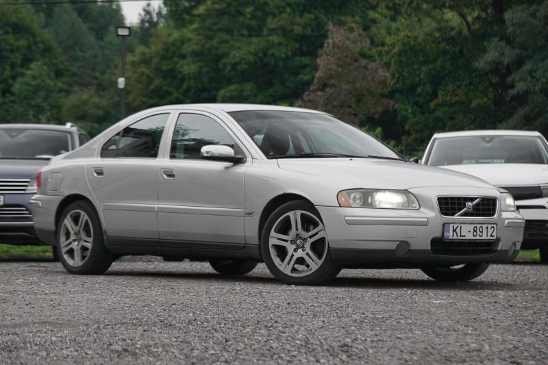 Volvo - S60 - pic2