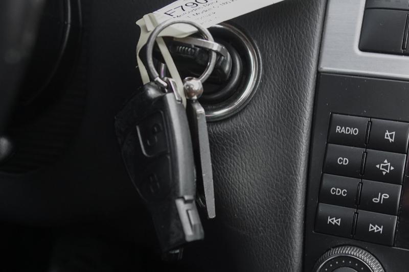 Mercedes - C180 - pic16