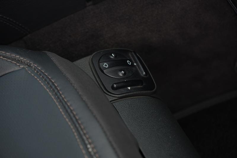 Mercedes - E55 AMG - pic21