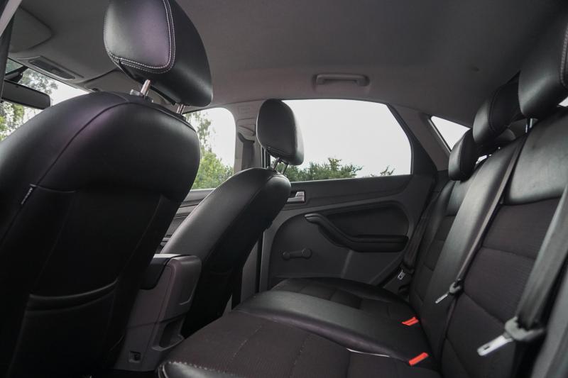 Ford - Focus - pic13