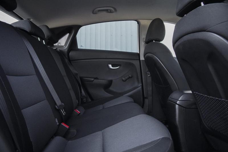 Hyundai - i30 - pic16