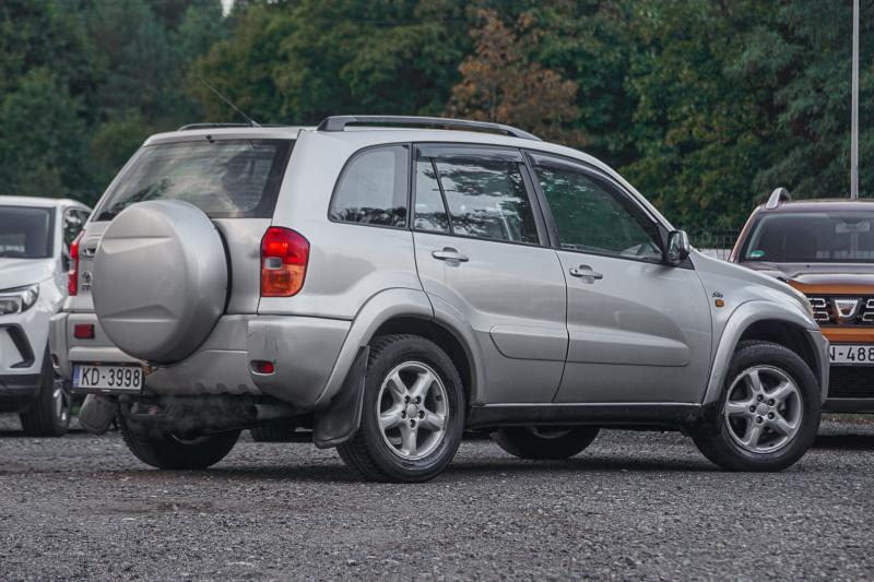 Toyota - RAV 4 - pic4