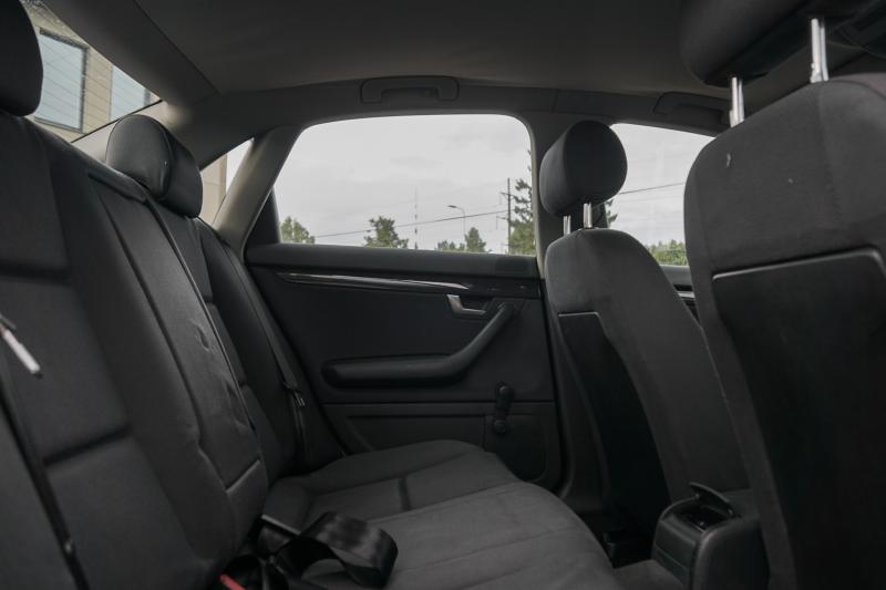 Audi - A4 - pic12