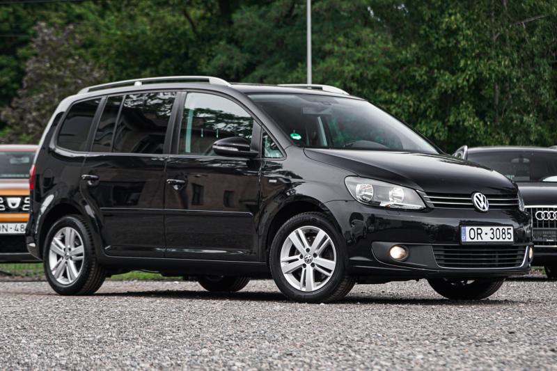 Volkswagen - Touran - pic2