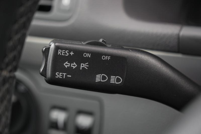 Volkswagen - Touran - pic14