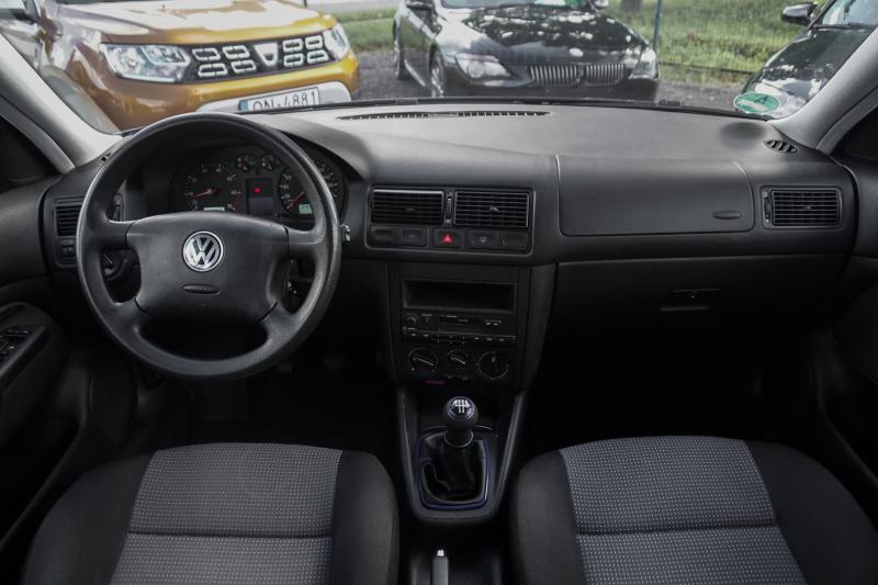 Volkswagen - Golf 4 - pic9