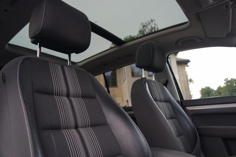 Volkswagen - Touran - pic7