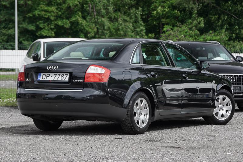 Audi - A4 - pic4