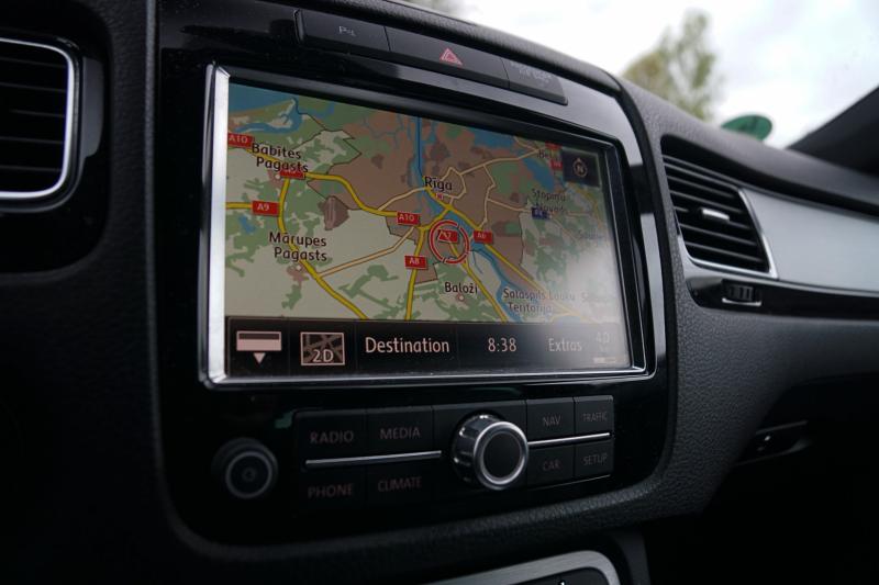 Volkswagen - Touareg - pic18