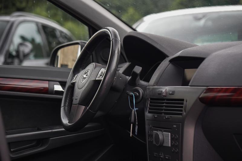 Opel - Astra - pic6