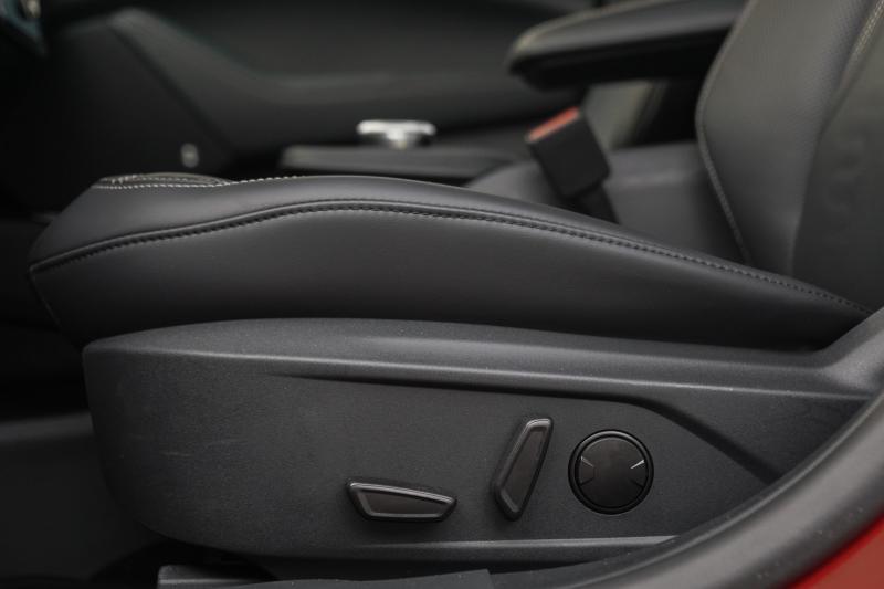 Ford - Mustang - pic6