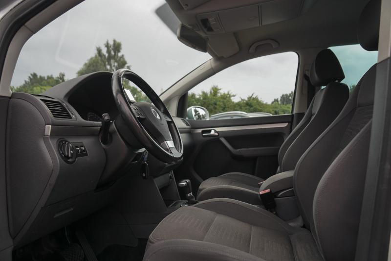 Volkswagen - Touran - pic11