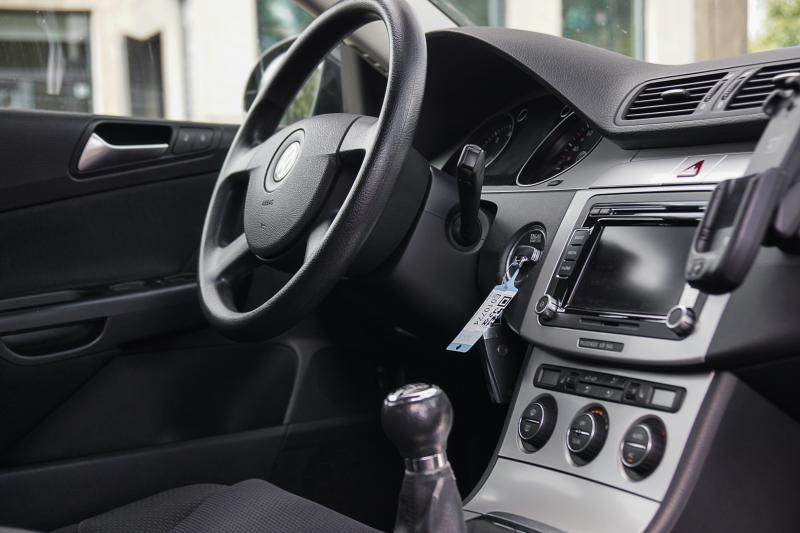Volkswagen - Passat (B6) - pic6