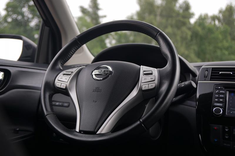 Nissan - Pulsar - pic11