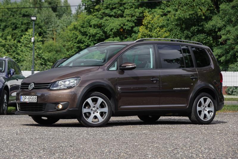 Volkswagen - Touran - pic1