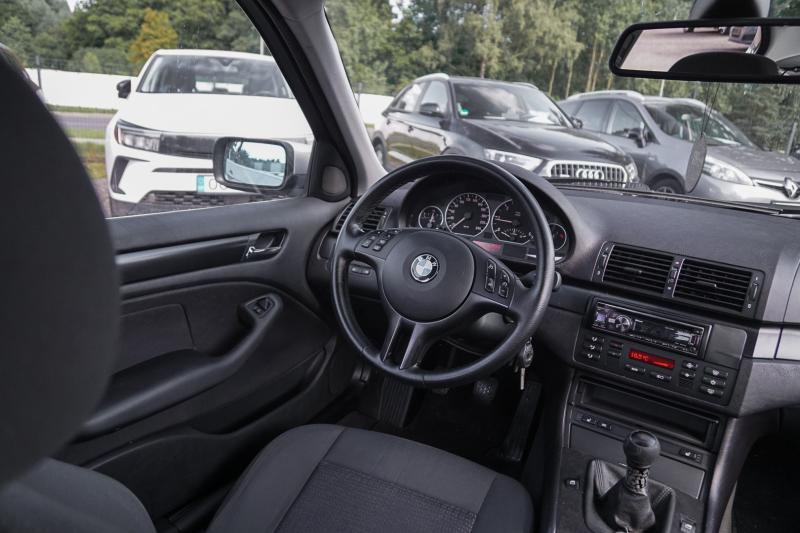 BMW - 320 - pic7