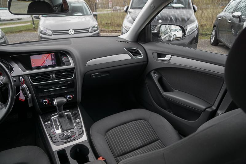 Audi - A4 - pic11