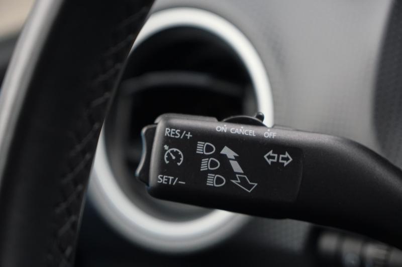 Volkswagen - Up! - pic12