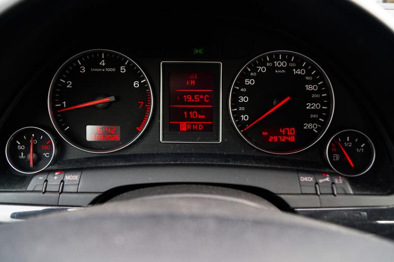 Audi - A4 - pic11