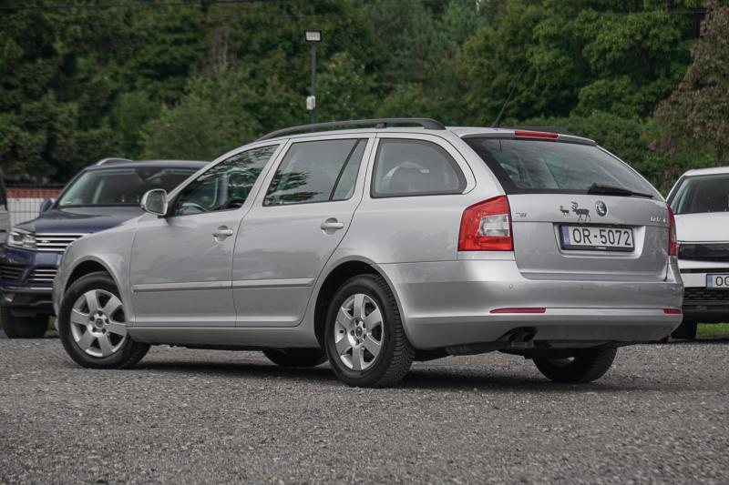 Skoda - Octavia - pic3