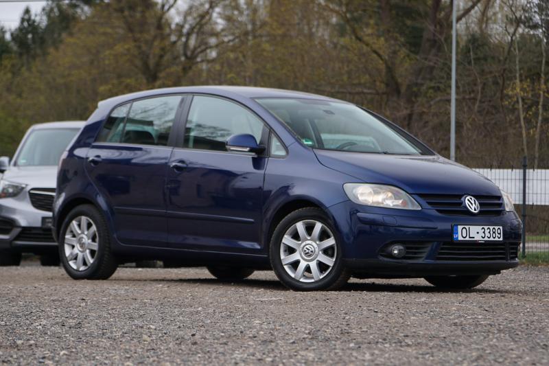 Volkswagen - Golf Plus - pic2
