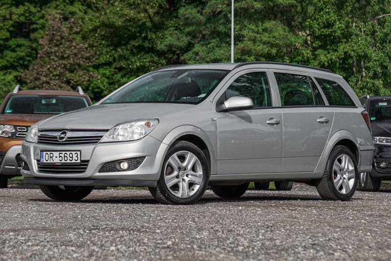 Opel - Astra - pic1