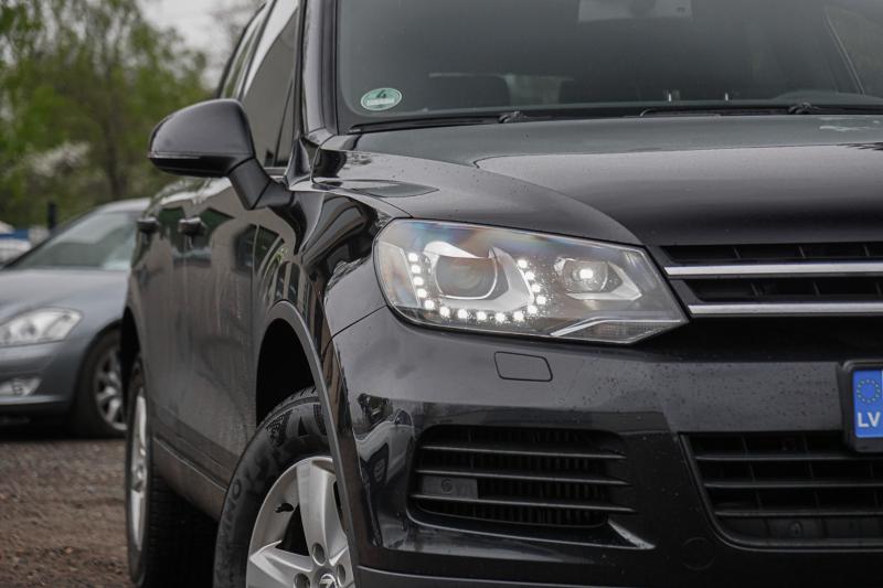 Volkswagen - Touareg - pic5