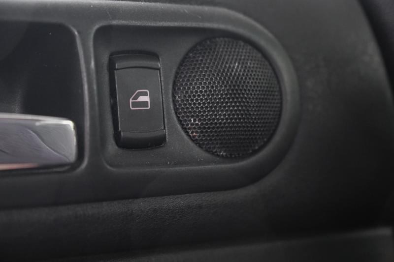 Volkswagen - Golf 4 - pic15