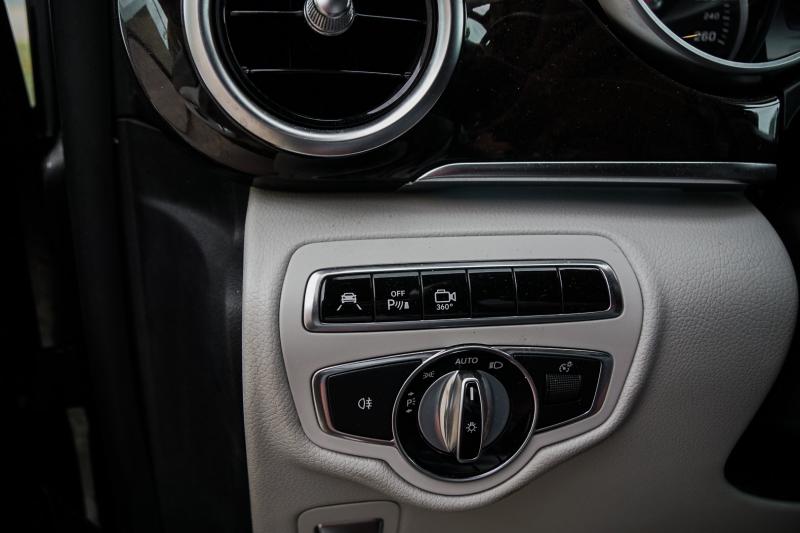 Mercedes - V250 - pic9