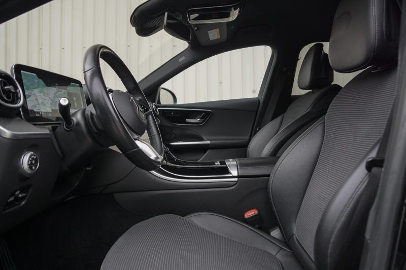 Mercedes - C200 - pic24