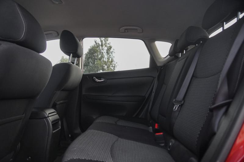 Nissan - Pulsar - pic21