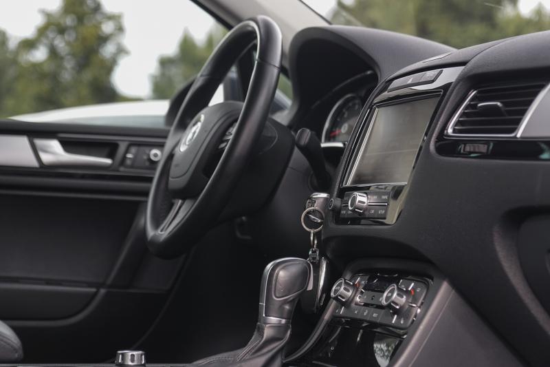 Volkswagen - Touareg - pic8