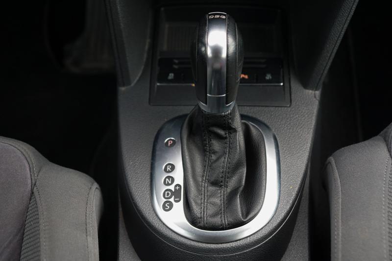 Volkswagen - Touran - pic13