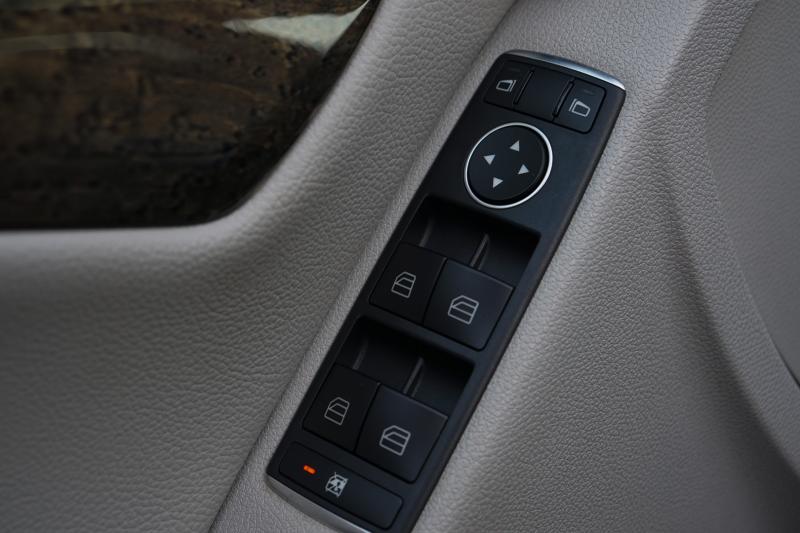 Mercedes - C350 - pic20