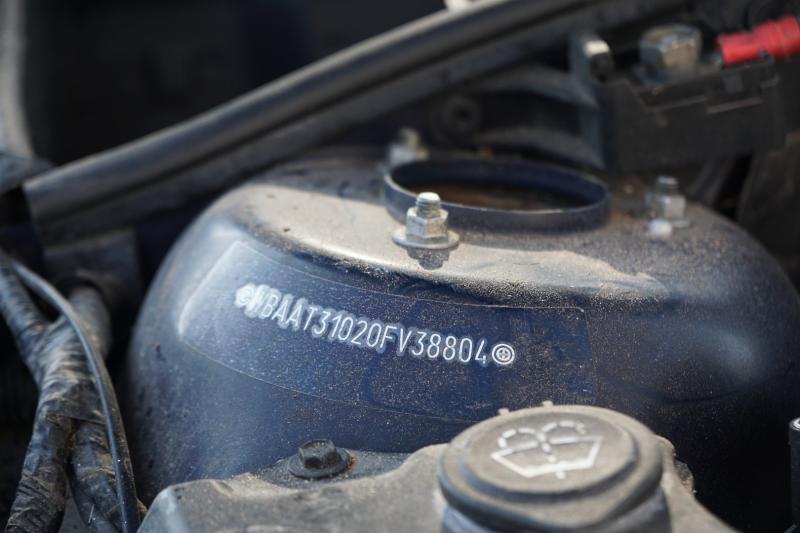 BMW - 325 - pic16