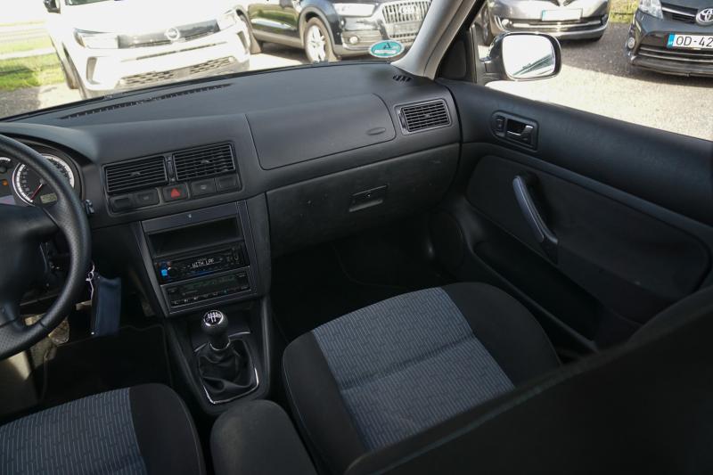Volkswagen - Golf 4 - pic11