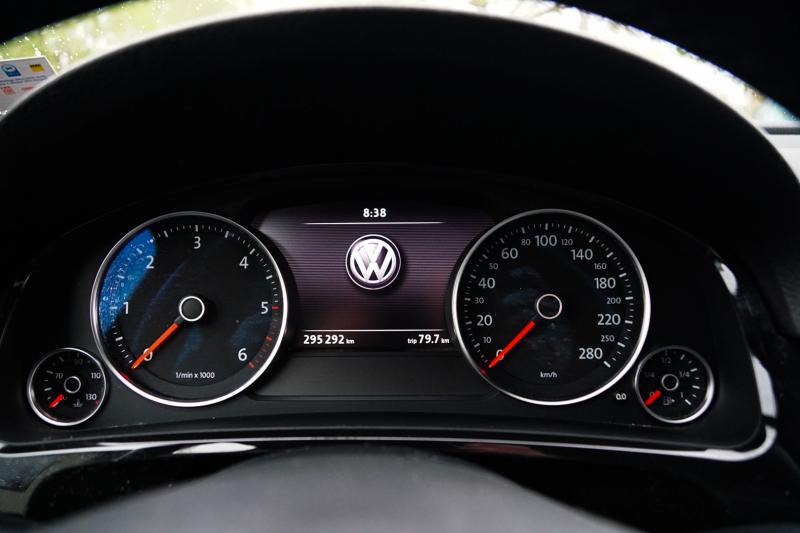 Volkswagen - Touareg - pic17