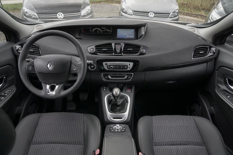 Renault - Scenic - pic9