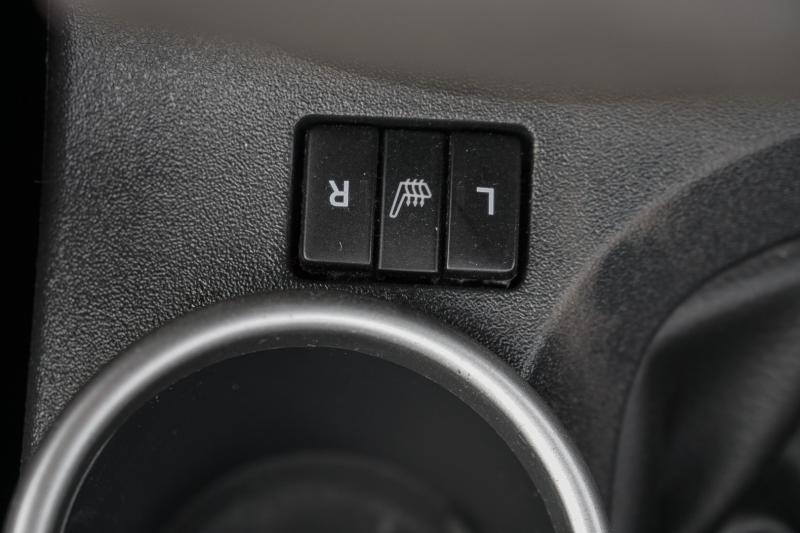 Toyota - Verso - pic17