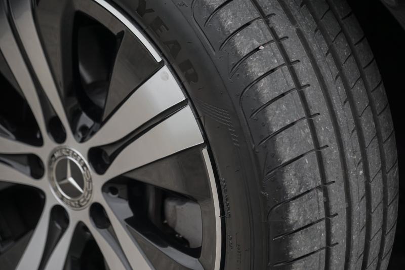 Mercedes - C200 - pic28