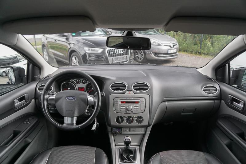 Ford - Focus - pic7